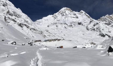 Annapurna Circuit and Tilicho Lake trekking